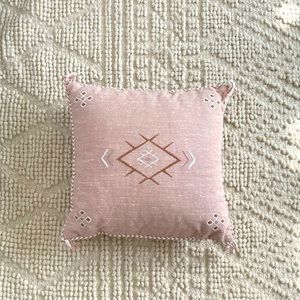 Opalhouse throw pillow